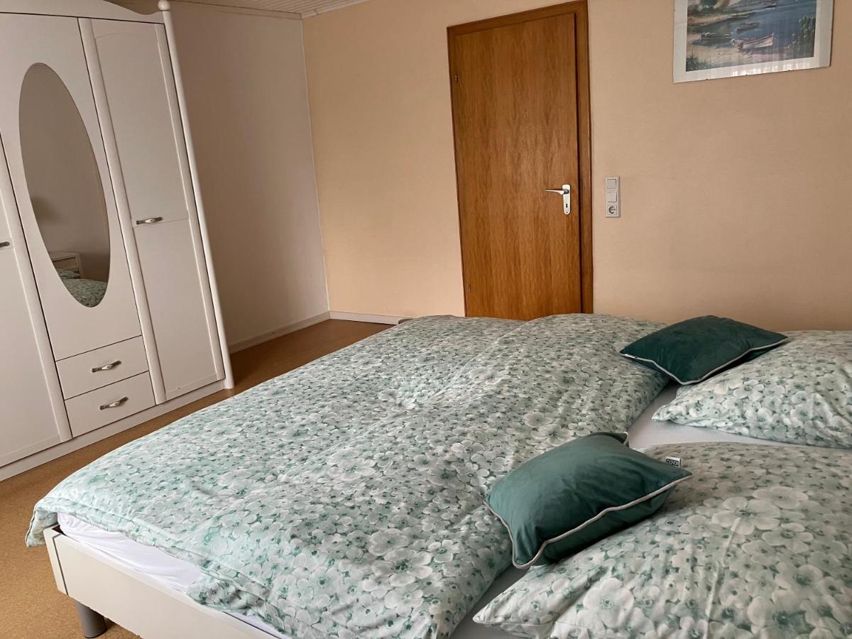 Ferienwohnung Im Gruenen Mit Balkon Herdecke Kültér fotó